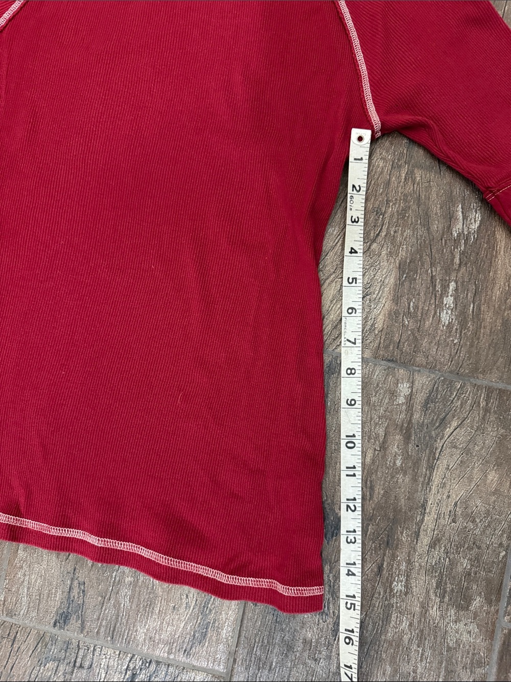 💕 SO Women's Red Short-Sleeve Ribbed Tee ✨ - Picture 9 of 11